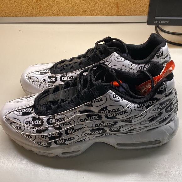 Nike Air-Max 95 - Picture 3 of 3